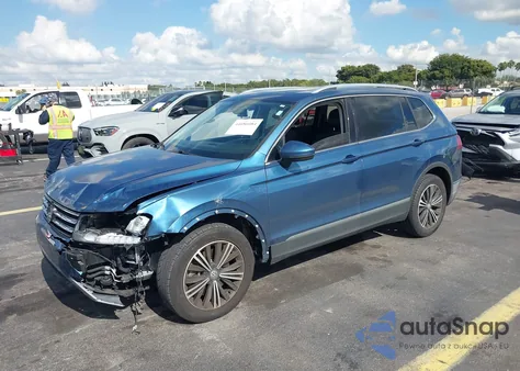2019 Volkswagen Tiguan 2.0T Se/2.0T Sel/2.0T Sel R-Line/2.0T Sel R-Line Black z USA, uszkodzony, nr VIN 3VV3B7AX4KM075555